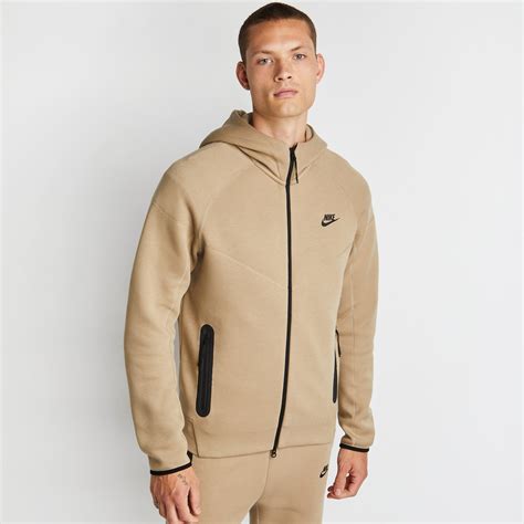 Nike Tech Fleece 